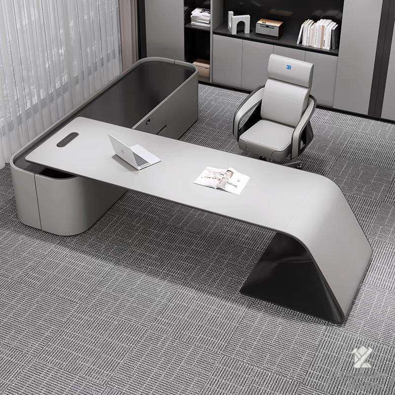 Bàn Giám Đốc Hiện Đại Màu Xám Dành Cho Boss Và CEO – Nội Thất Thương Mại Cao Cấp Đồng Bộ Với Ghế Văn Phòng